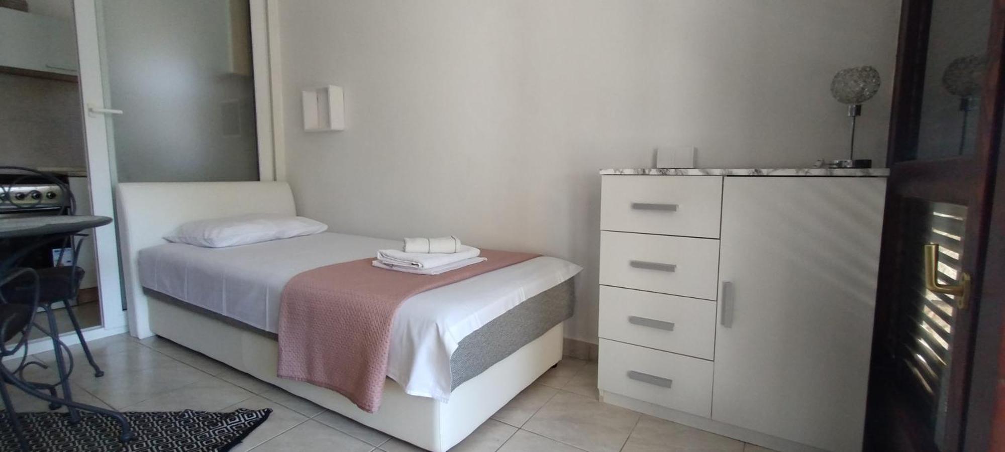 Apartmani Jessica Novalja Εξωτερικό φωτογραφία
